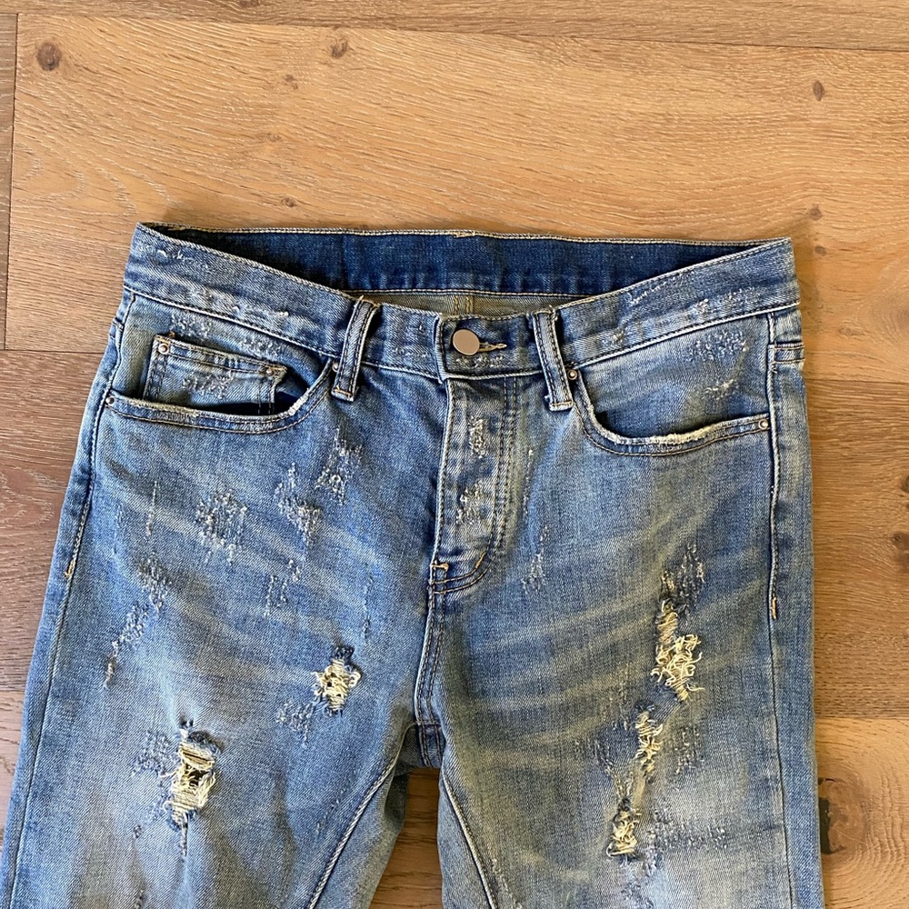 MNML Ripped Jeans - Picture 4 of 6